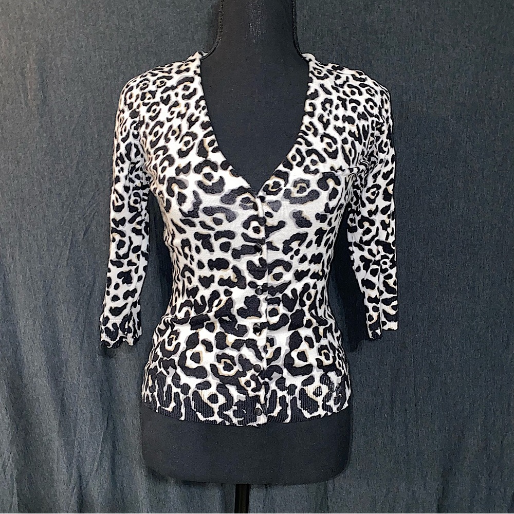 WHITE HOUSE BLACK MARKET LEOPARD BUTTON UP SWEATER